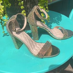 Forever size 10 4 inch heels gold glitter sequins, sandals